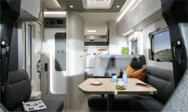 HYMER Tramp S innen 3